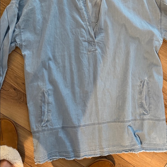 NWT blue velvet chambray oversized top/tunic - Picture 4 of 6